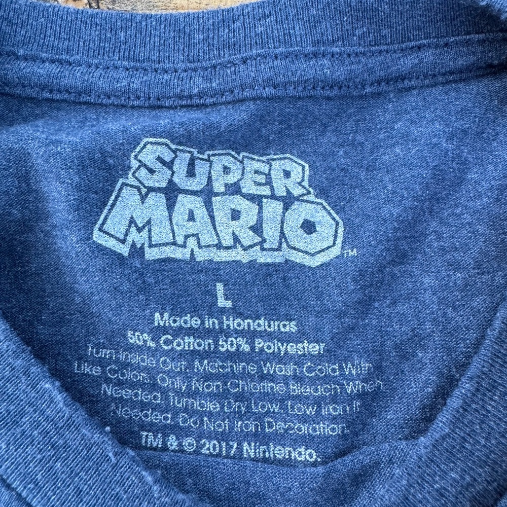 Super Mario tshirt Mario Bros. Retro ‘80s kid Nintendo Nerd Fast shipping - Picture 3 of 6